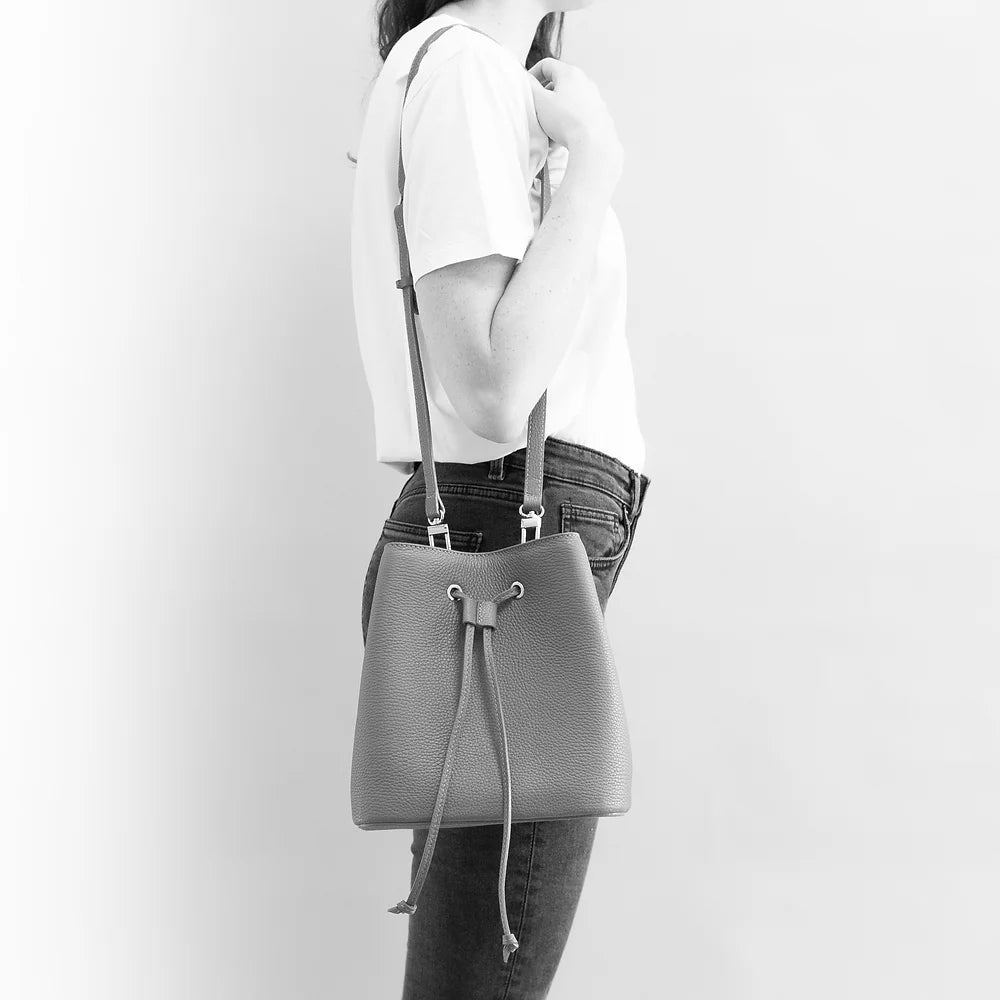 Athens Crossbody Bag Medium Black
